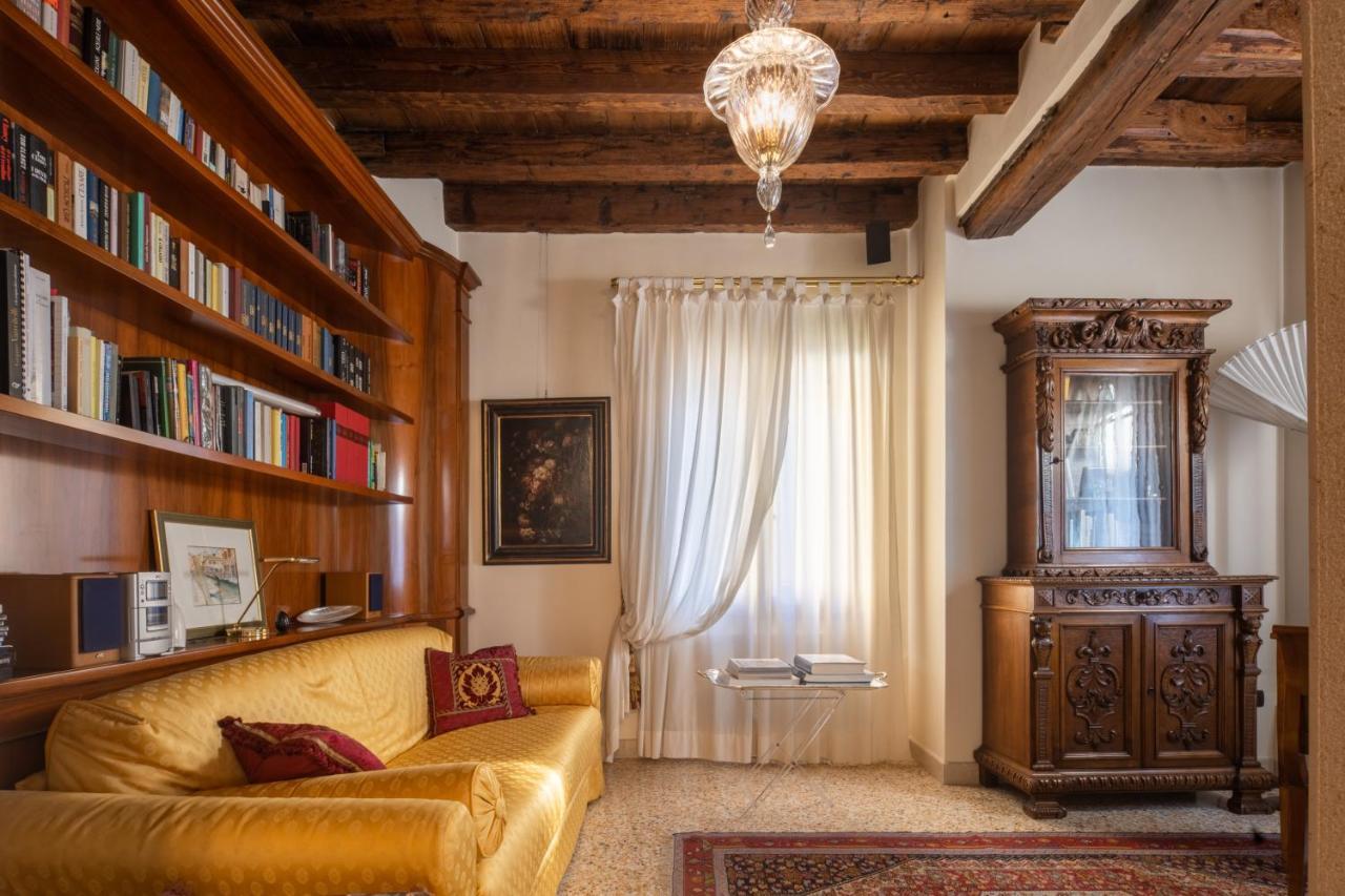 Lejlighed Garden Mansion With Private Mooring R&r